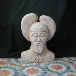 Celtic Glauberg Bust -Renaissance and Tudor clothing Shop celtic glauberg bust 2