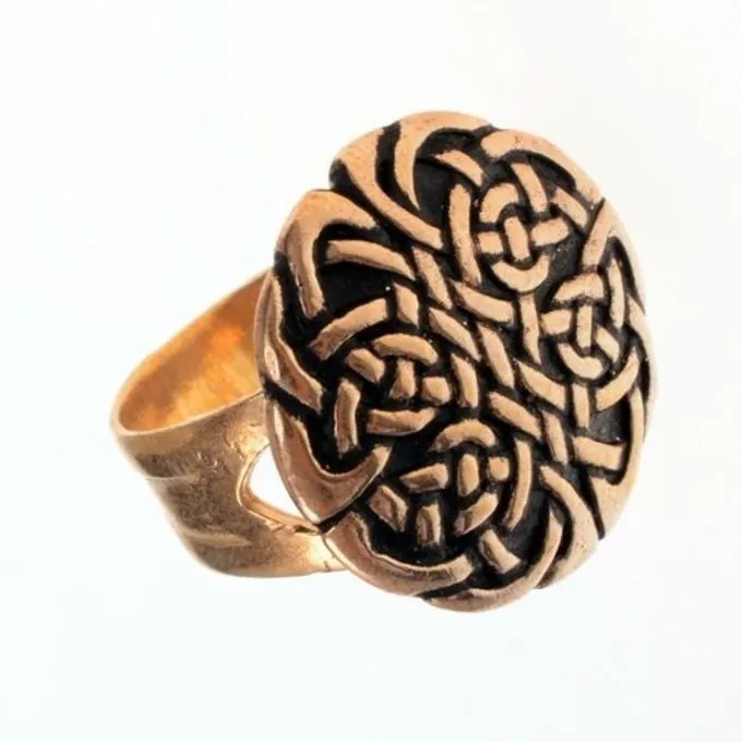 Celtic Ring With Knot Motif, Bronze 3 Celtic Ring With Knot Motif, Bronze