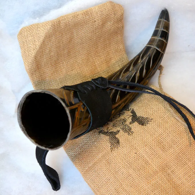 Windlass Steelcrafts Drinking Horn Gorm With Leather Holder 6 Windlass Steelcrafts Drinking Horn Gorm With Leather Holder - Image 4