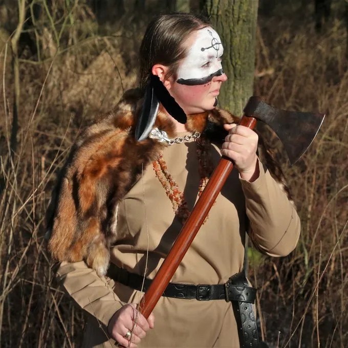 Epic Armoury Epic Effect LARP Make-Up - White, Water Based 7 Epic Armoury Epic Effect LARP Make-Up - White, Water Based - Image 5