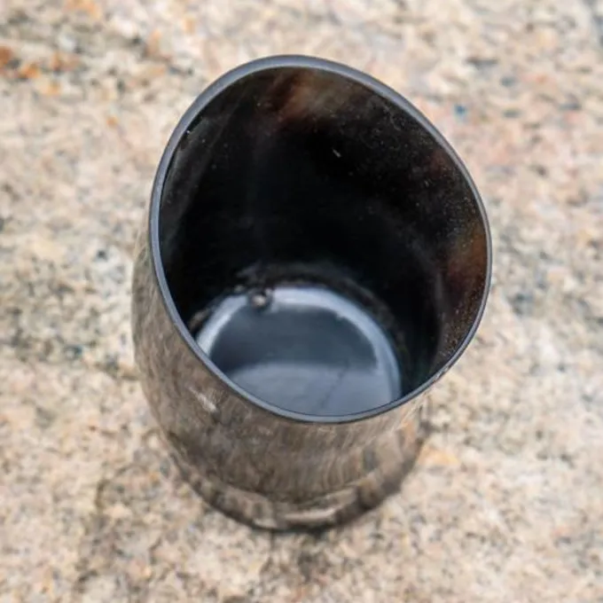 Epic Armoury Horn Cup Adventurer, Dark 4 Epic Armoury Horn Cup Adventurer, Dark - Image 2