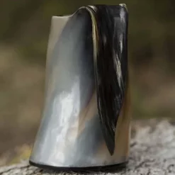 Epic Armoury Horn Cup With Ear 0,5L, Light -Renaissance and Tudor clothing Shop horn cup with ear 05l light 2