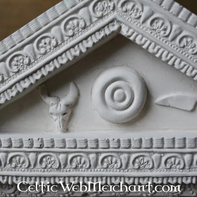 Lararium Pompeii 4 Lararium Pompeii - Image 2