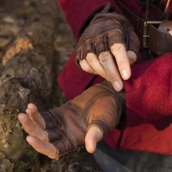 Epic Armoury Leather Fingerless Gloves, Brown -Renaissance and Tudor clothing Shop leather fingerless gloves brown 4