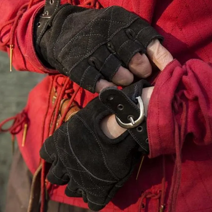 Epic Armoury Suede Leather Fingerless Gloves, Black 5 Epic Armoury Suede Leather Fingerless Gloves, Black - Image 3