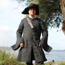 Leonardo Carbone Tricorn Charles, Black -Renaissance and Tudor clothing Shop tricorn charles black 2