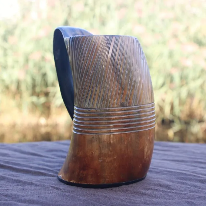 Epic Armoury Viking Horn Cup Hofstadir, 0,6L 4 Epic Armoury Viking Horn Cup Hofstadir, 0,6L - Image 2